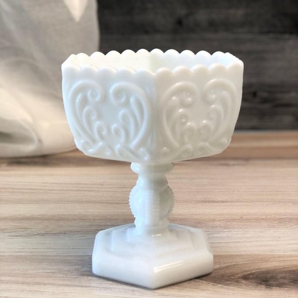 Imperial Glass Atterbury Scroll Footed Candy Dish - Picture 9 of 10